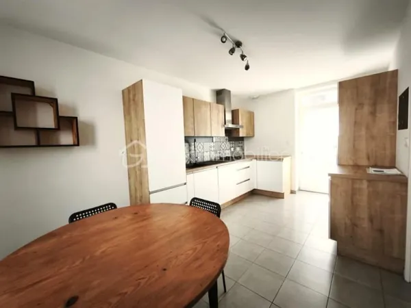 Maison 5 pièces 75 m²