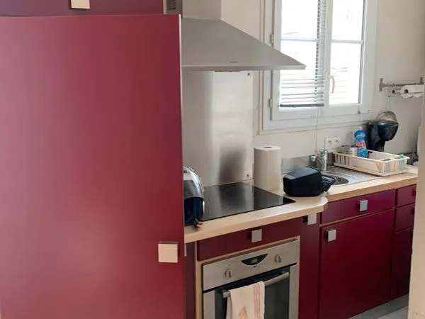 Particulier loue beau studio 17 eme arrondissement