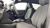 Peugeot 2008 1.2 Hybrid 145ch Allure e-DCS6 — photo 9