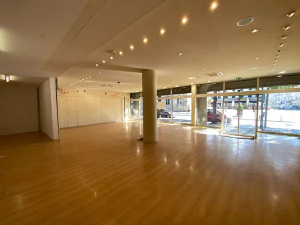 Local commercial 102,60 m² - Centre-ville de Saint-Dizier - Axe passant