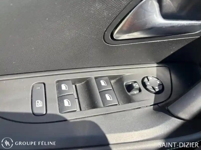 Peugeot 2008 1.2 puretech 100ch s&amp;s allure business — photo 13