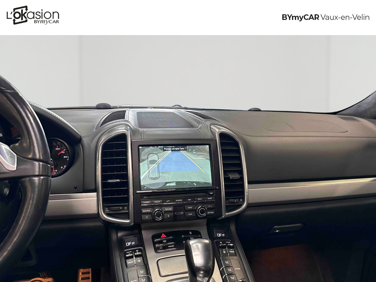 Porsche Cayenne 4.8 V8 — photo 14
