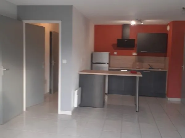 Location T2 vide