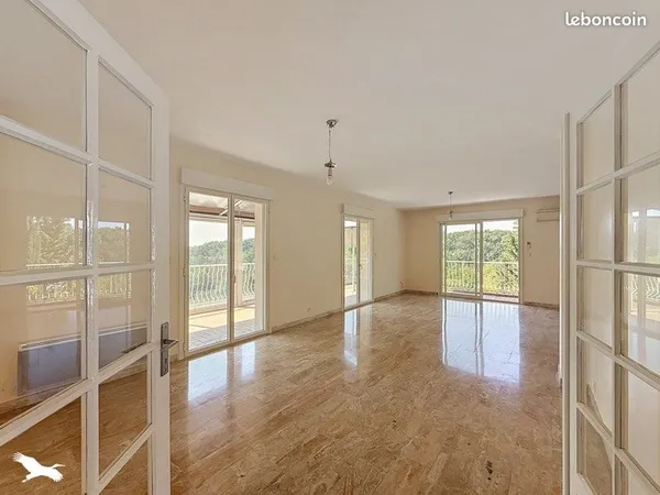 Appartement 5 pièces 165 m²