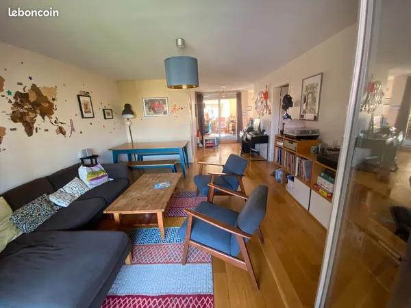 Appartement T4 87 m² Saint-Cyprien - Patte d'Oie - Calme, terrasses, parking, cave, métro et commerc