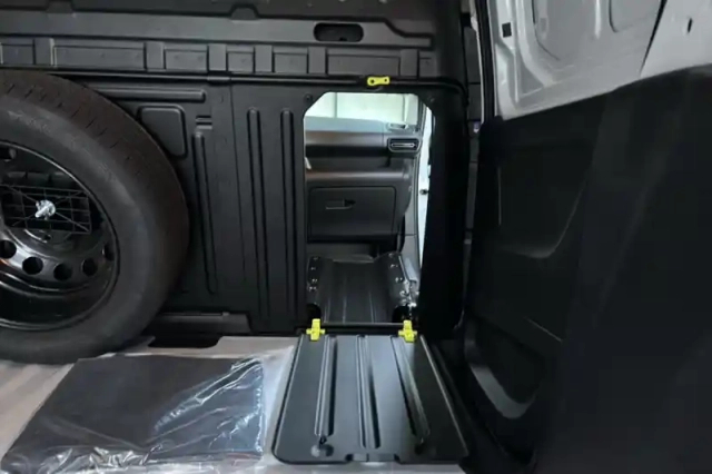Citroën Berlingo van taille m 1000kg bluehdi 130 s&amp;s eat8 — photo 38