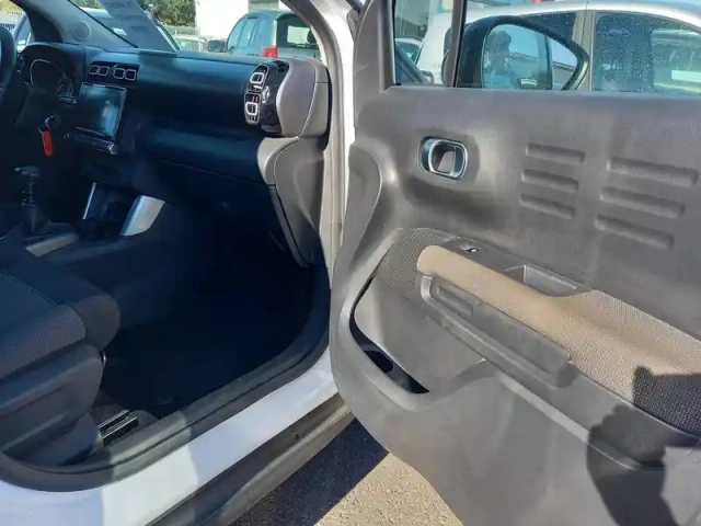 Citroën C3 Aircross puretech 110 s&amp;s bvm6 — photo 60
