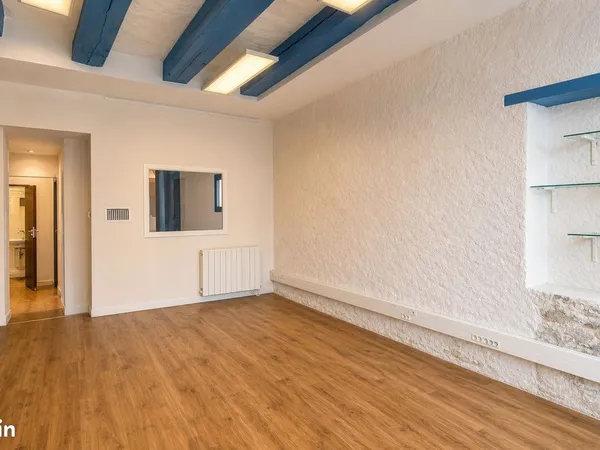 BUREAU / LOCAL PROFESSIONNEL - 32 m² - BELLE VITRINE - CENTRE-VILLE DE PONTIVY