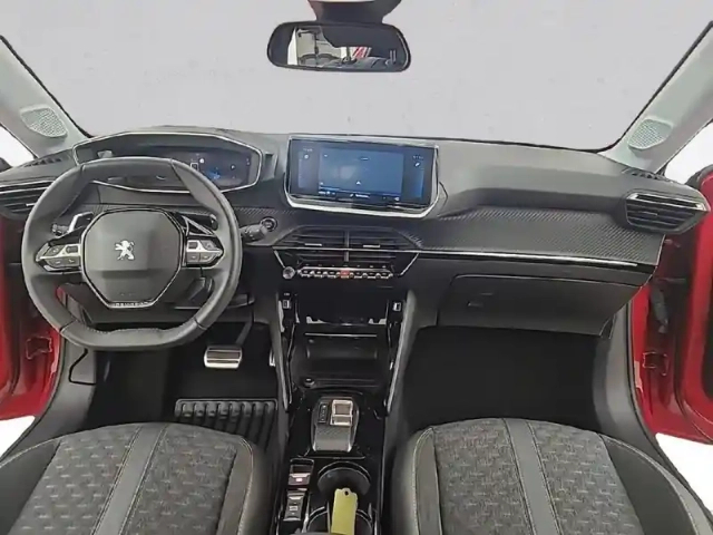Peugeot 208 puretech 100 s&amp;s eat8 — photo 8