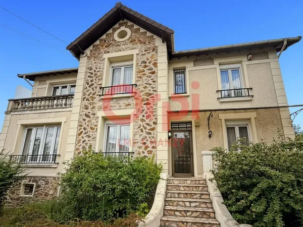 Maison 6 pièces 163 m²