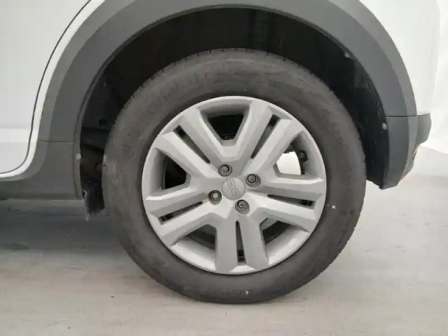 Dacia Sandero 1.0 eco-g 100ch stepway essential — photo 10