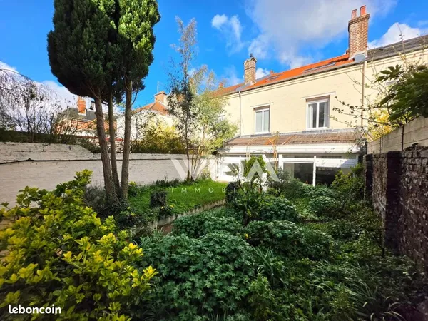 Maison 9 pièces 150 m²