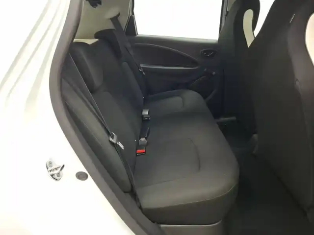 Renault Zoé zoe r110 — photo 21