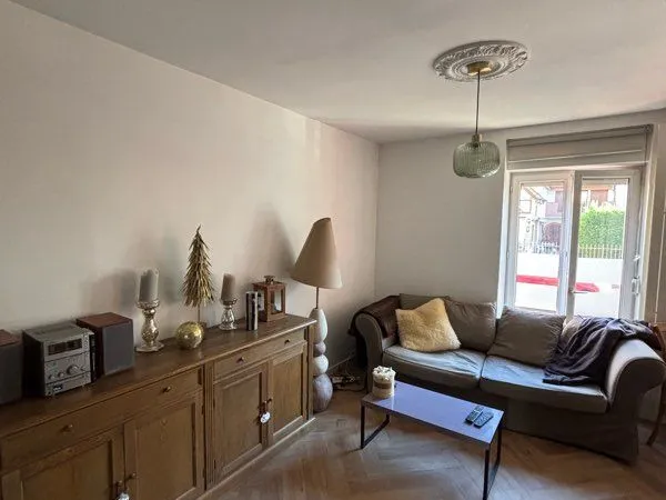 F2 meublé 41 m² rénové et climatisé - Neudorf - 900 CC