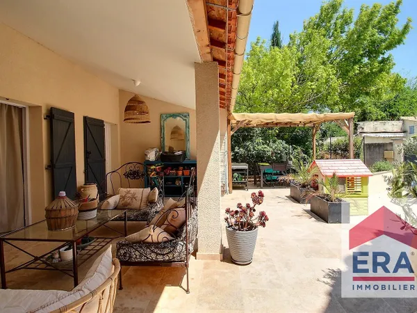 Maison 5 pièces 136 m²