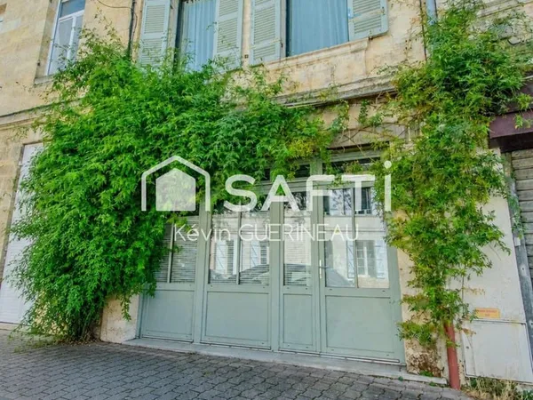 Maison de caractère - Vieux Lormont - 150 m² - 4 chambres - Jardin