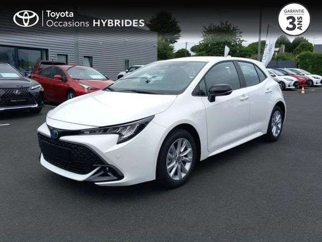 Toyota COROLLA Toyota Corolla 1.8 140ch Dynamic Version réservée aux professionnels