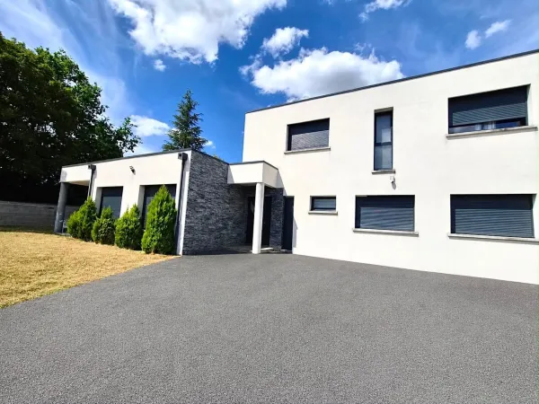 Maison 10 pièces 199 m²