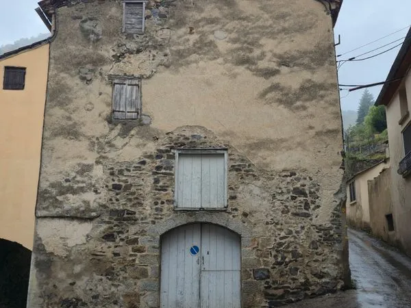 Grange à renover ou grand garage