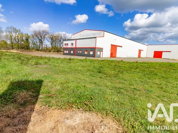 Local commercial 1 pièce 2150 m²