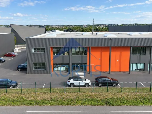 Local d'activité 1200 m²