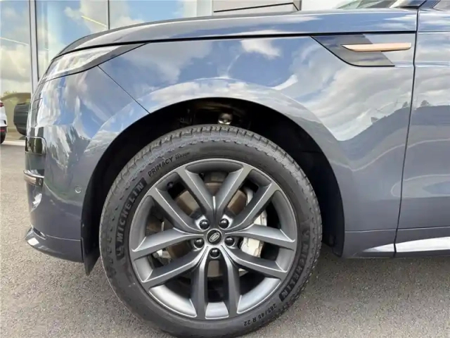 Land Rover Range Rover p460e awd 3.0l i6 phev — photo 11