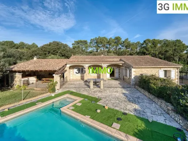 Villa 6 pièces 153 m²