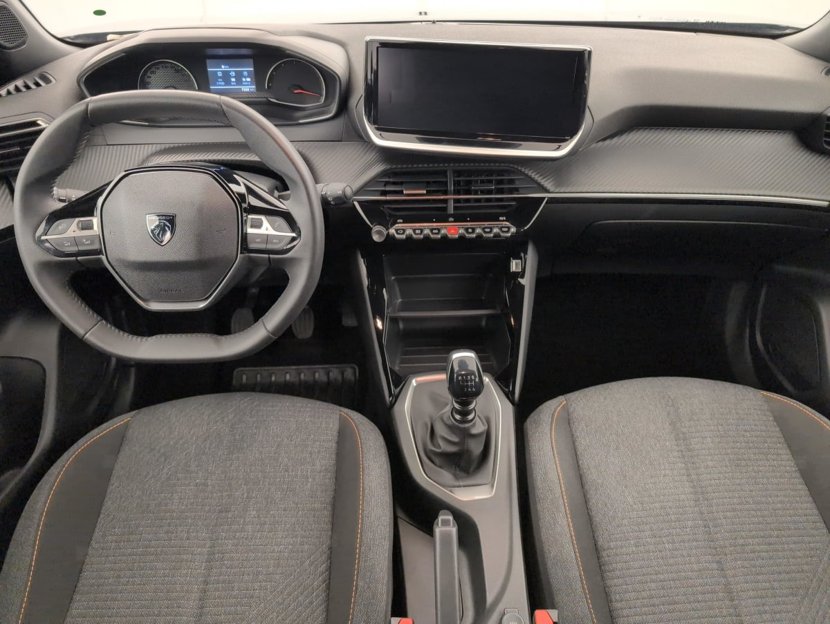 Peugeot 2008 — photo 13