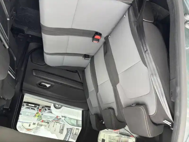 Dacia Jogger eco-g 100 7 places gsr2 — photo 100