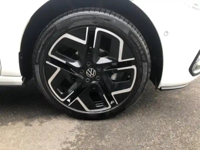 Volkswagen Polo 1.0 tsi 95ch r-line edition — photo 6