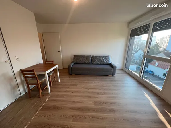 Studio 1 pièce 30 m²