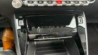 Peugeot 208 e-208 136ch Allure — photo 30