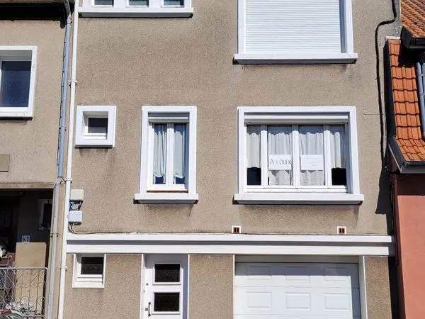 Maison agréable, lumineuse, en parfait état