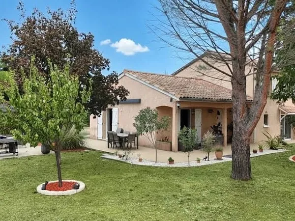 NOUVEAU - VILLA A CHANAS 38