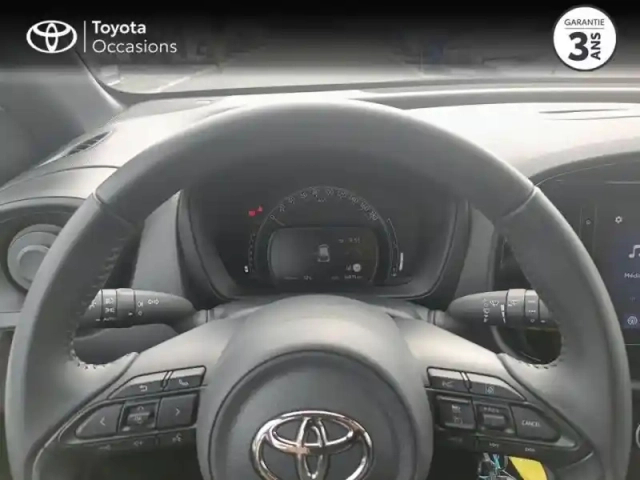 Toyota Aygo X 1.0 vvt-i 72ch dynamic my23 — photo 13