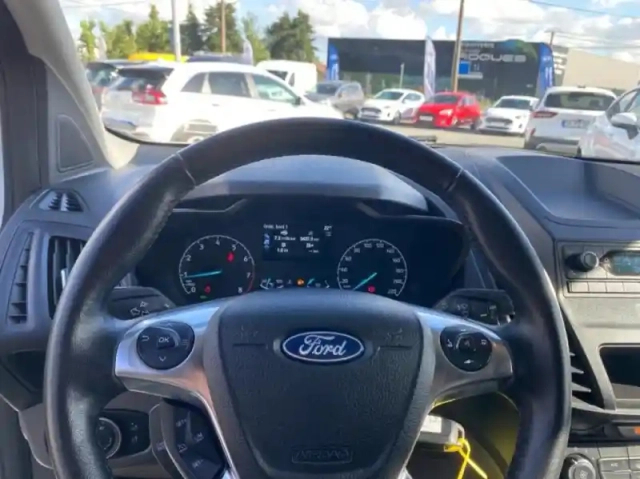 Ford Transit Connect fourgonnette l1 1.0e 100ch e85 trend — photo 28