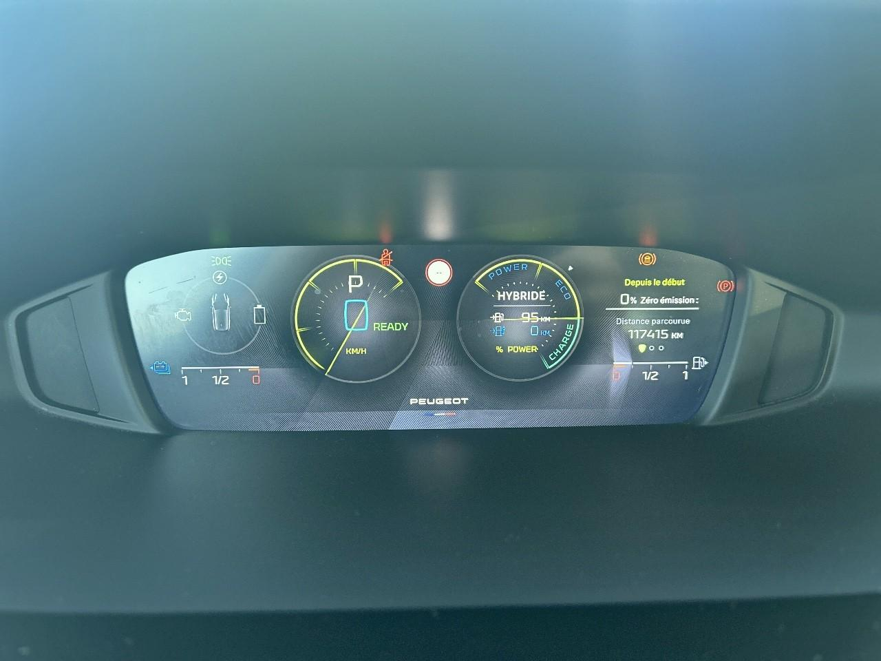 Peugeot 308 phev 180ch active pack e-eat8 — photo 18