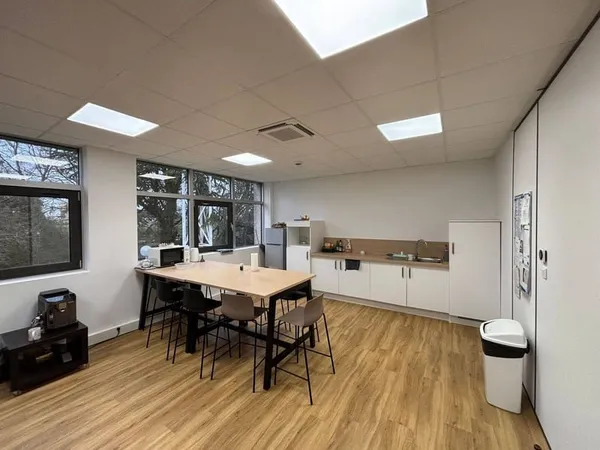 Bureaux 216 m²
