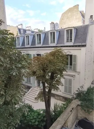 Ternes ,charmant logement