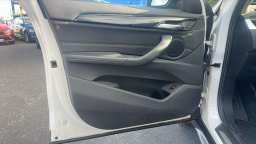 BMW X1 sDrive 18i 140 - X Line – 2017 – 169268 km – Essence – Boîte Manuelle — photo 18