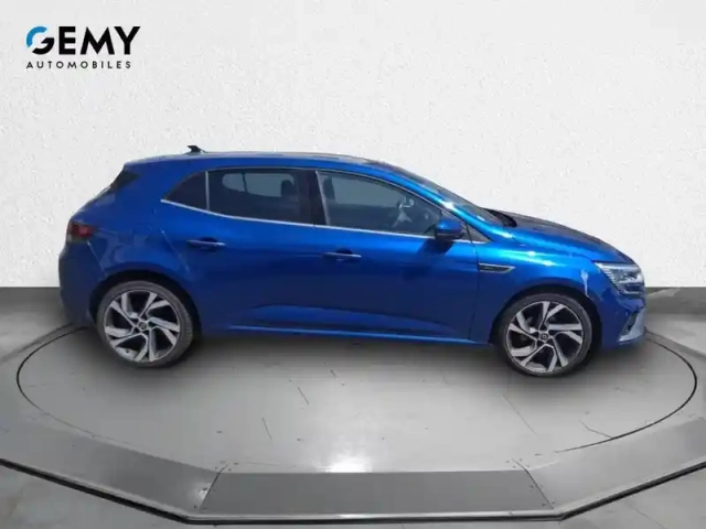 Renault Megane mégane iv berline blue dci 115 edc — photo 4