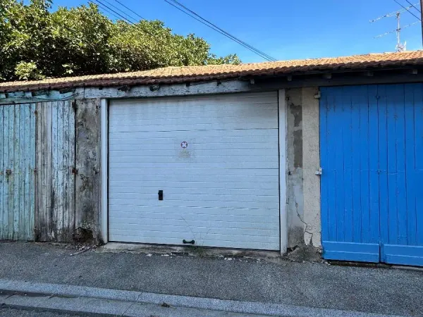 Garage et parking Location Avignon 80€