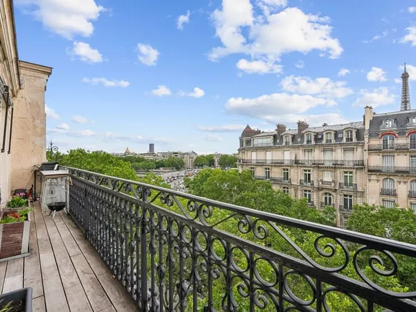 Appartement 3 pièces 155 m²