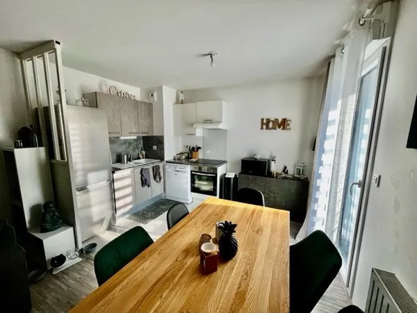 ST SEBASTIEN SUR LOIRE - BORDS DE LOIRE - T3 - BALCON ET ST