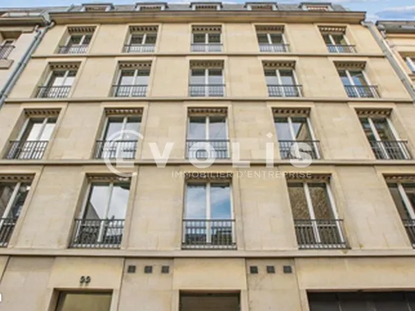 Bureaux 1 280 m²