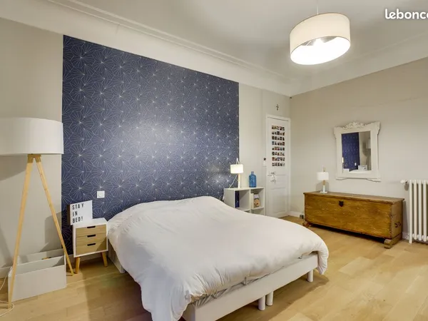 Colocation à Meudon - Chambre meublée de 25 m² avec salle de bain privative