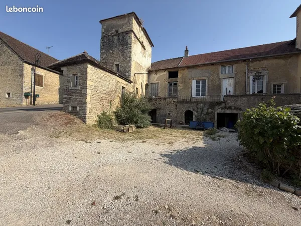 Maison 2 pièces 110 m²