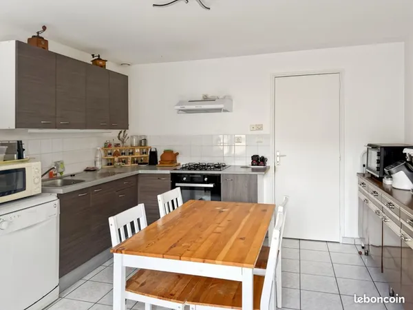 Maison 6 pièces 100 m²