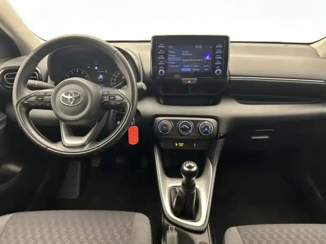 Toyota Yaris 70 vvt-i dynamic — photo 11