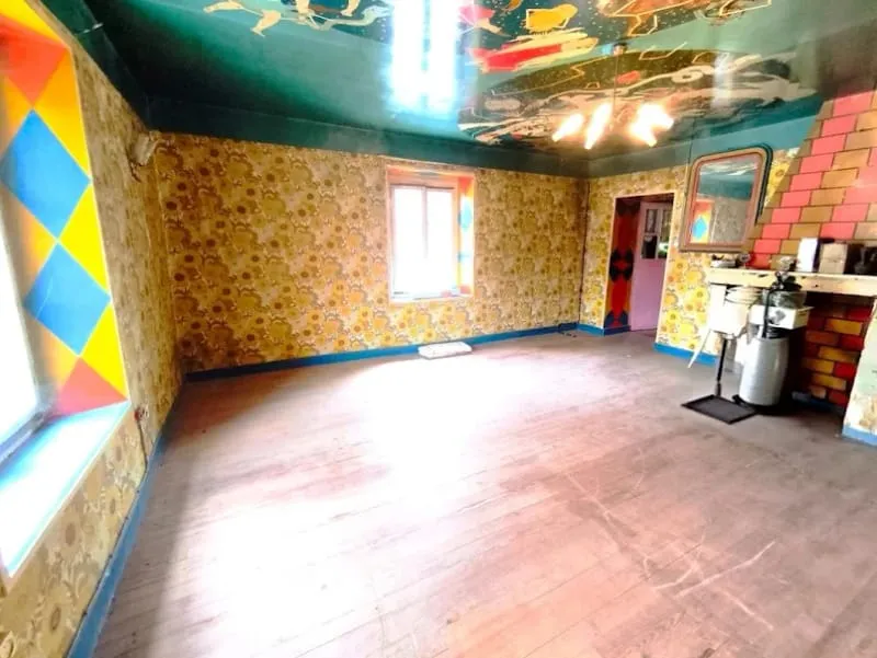 Photo 3